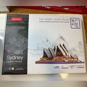 NeoLeo‎ Sydney Opera House Micro Block Building Set (4131 pcs)